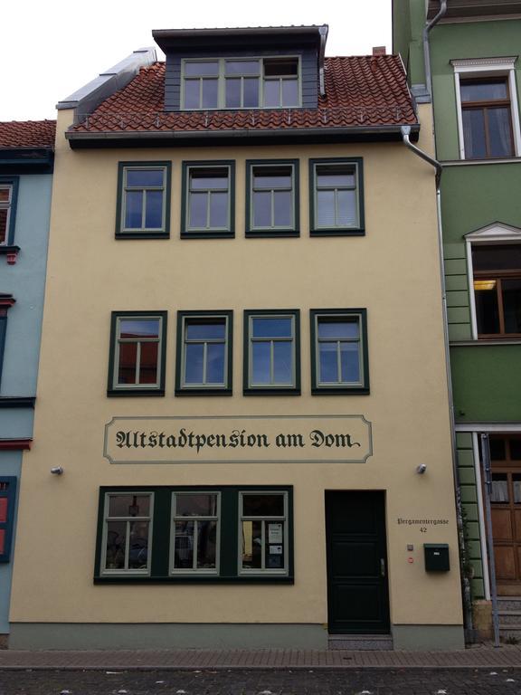 Altstadtpension Am Dom Erfurt Bagian luar foto